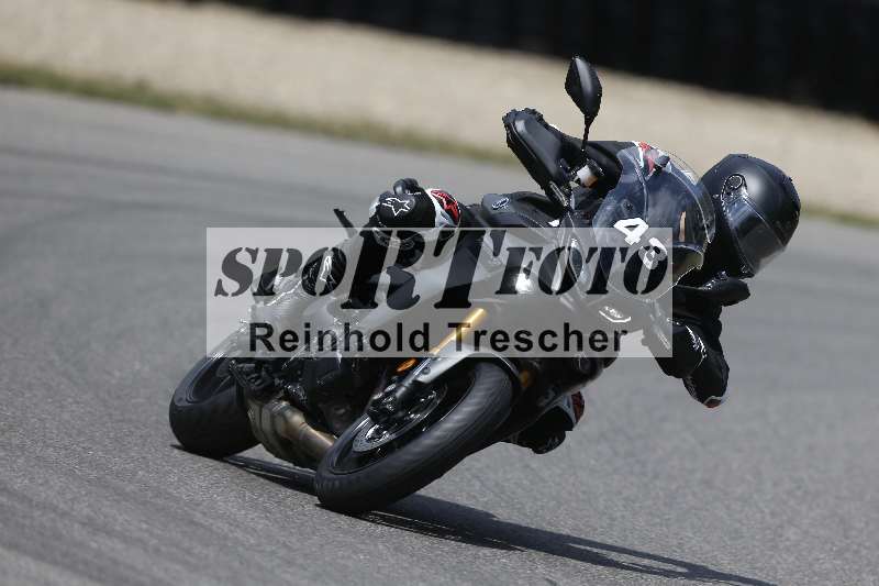 /21 17.06.2026  Ducati Schweiz Track Warmup ADR/Gruppe blau/43